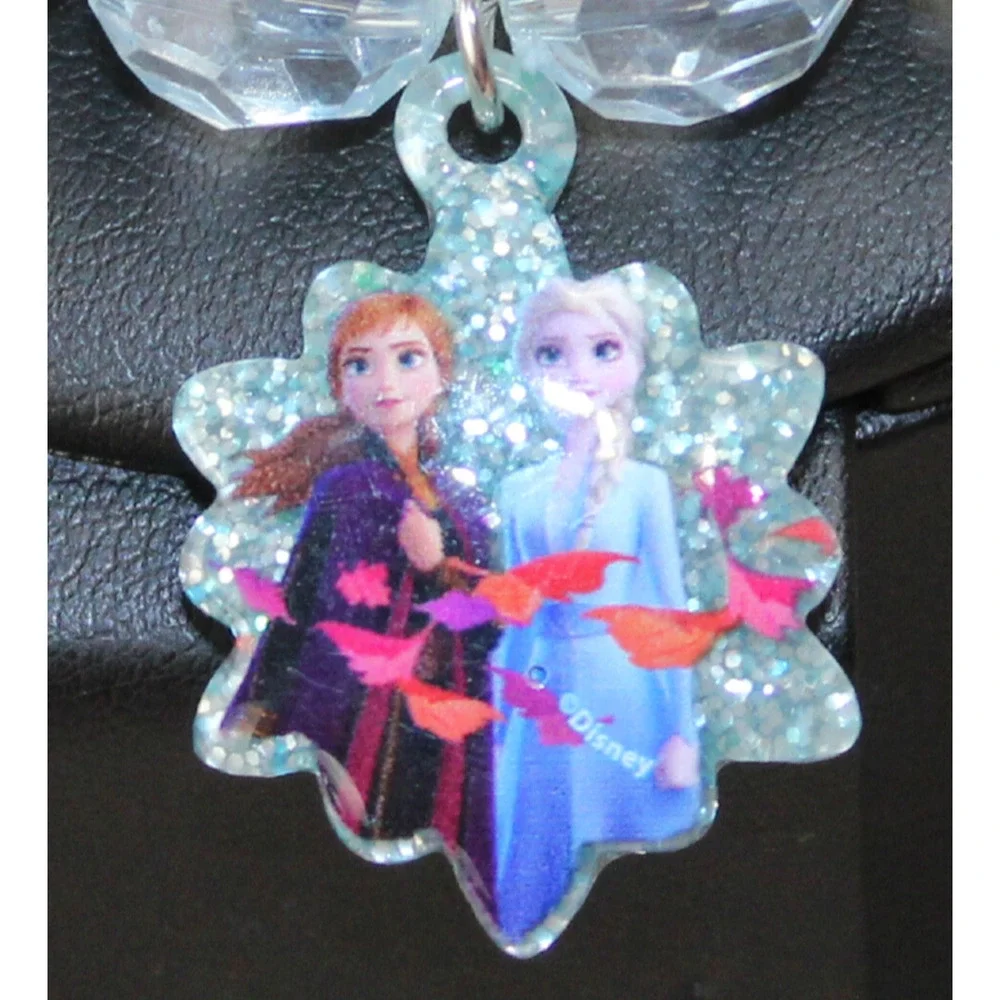 Disney FROZEN 2 Ice Blue Beaded Stretch Charm Bracelet with Anna and Elsa